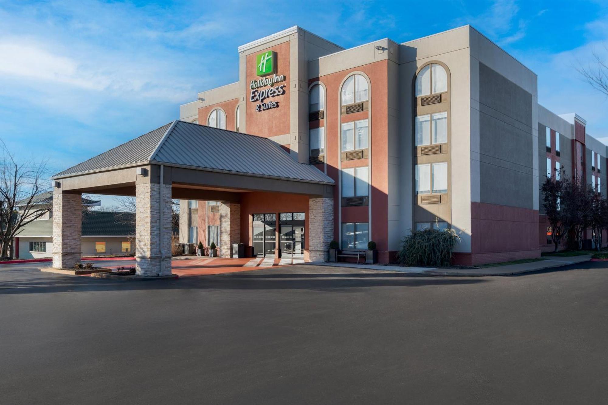 Holiday Inn Express Hotel & Suites Bentonville By Ihg Ngoại thất bức ảnh